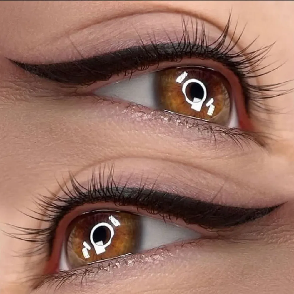 خط چشم و بن مزه